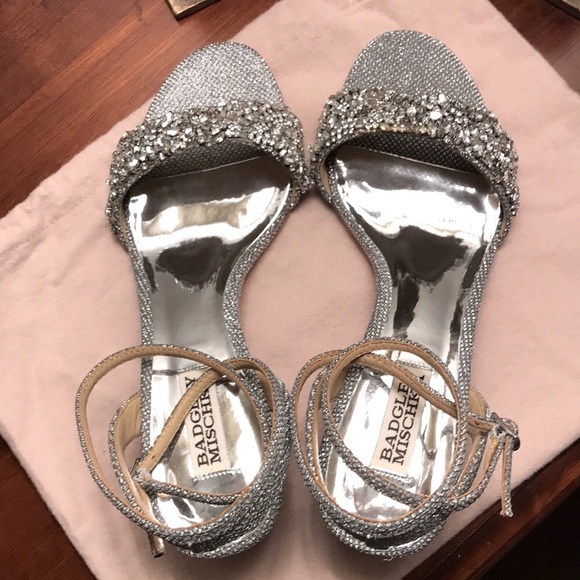 Final Price- BADGLEY MISCHKA Crystal Embellished Evening Shoes - Picture 8 of 14